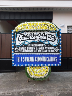 Papan Bunga Duka di Padang Bolak Julu